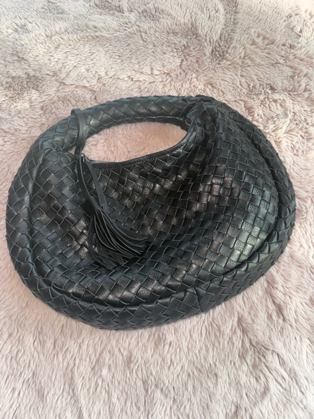 Woven Leather Hobo Bag - Black